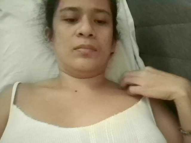 le modèle YourHighnessBaby est en webcam porno dans un show sur le site bongacams, il possède les tags suivants: Asian,Brunette,Shaved