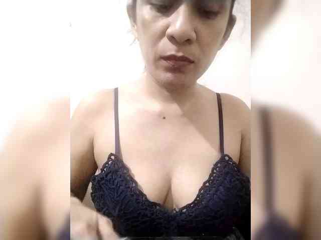 YourHighnessBaby webcam