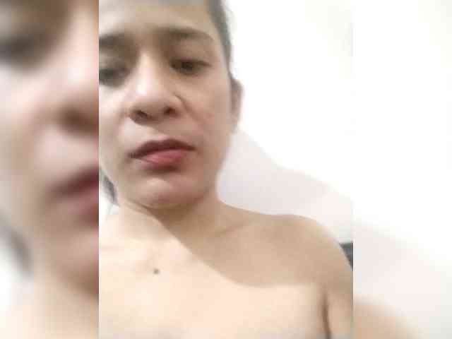 YourHighnessBaby webcam