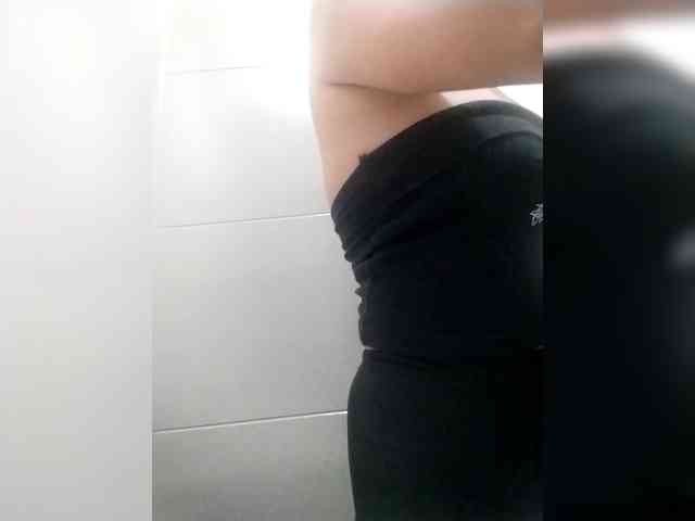 YourHighnessBaby webcam