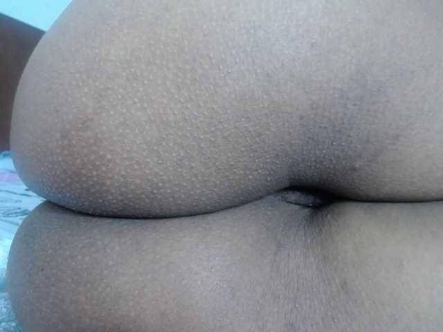 Camila-sex live cam on BongaCams
