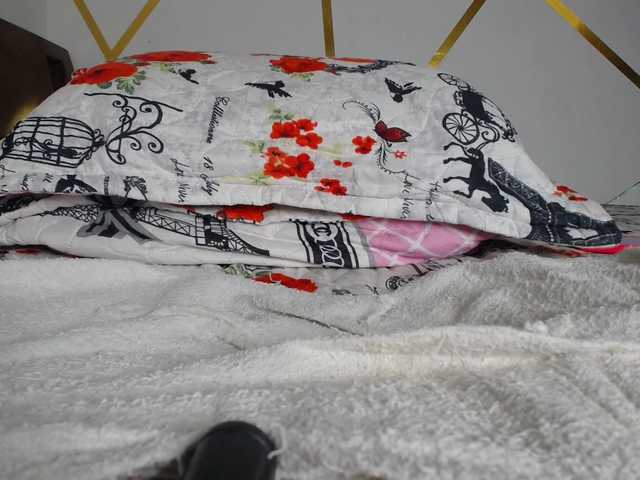 Camila-sex live cam on BongaCams