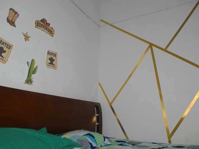 Camila-sex live cam on BongaCams