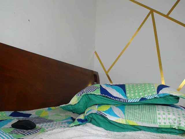 Camila-sex live cam on BongaCams
