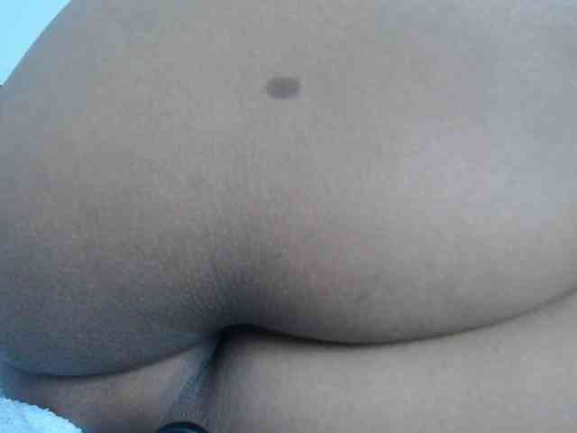 Model: Camila-sex