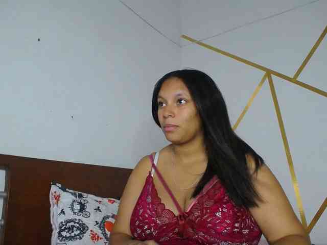 Model: Camila-sex