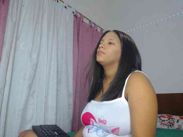 Camila-sex webcam