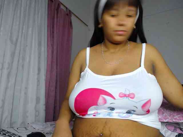 Camila-sex webcam