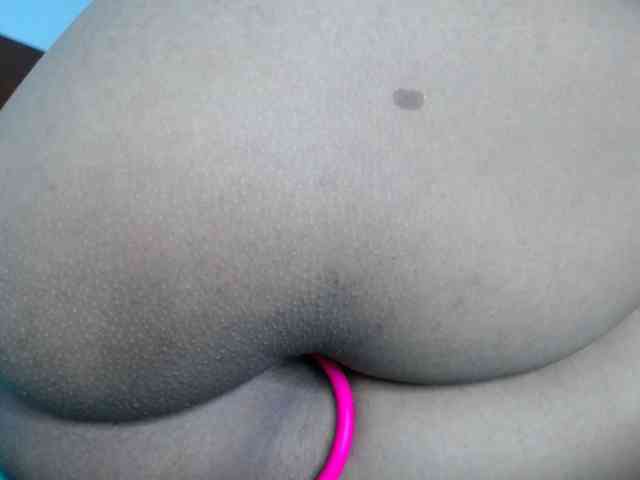 Model: Camila-sex