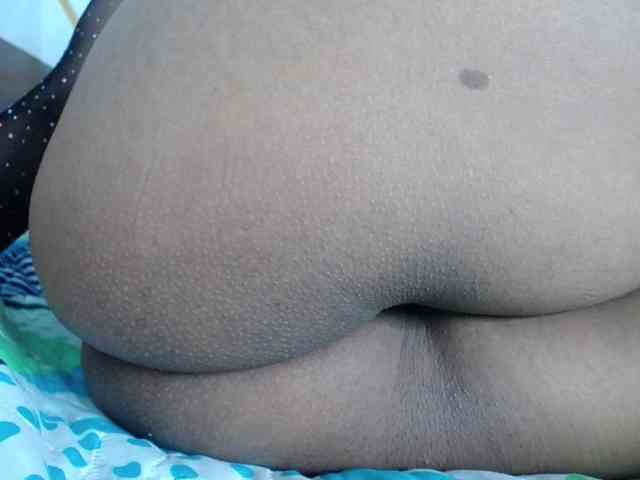 Model: Camila-sex