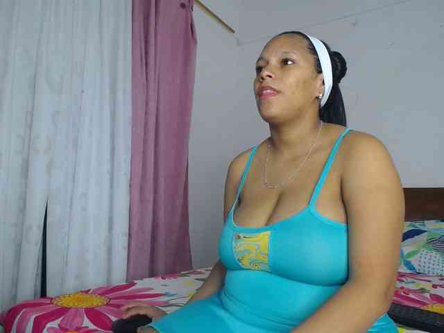 Camila-sex webcam