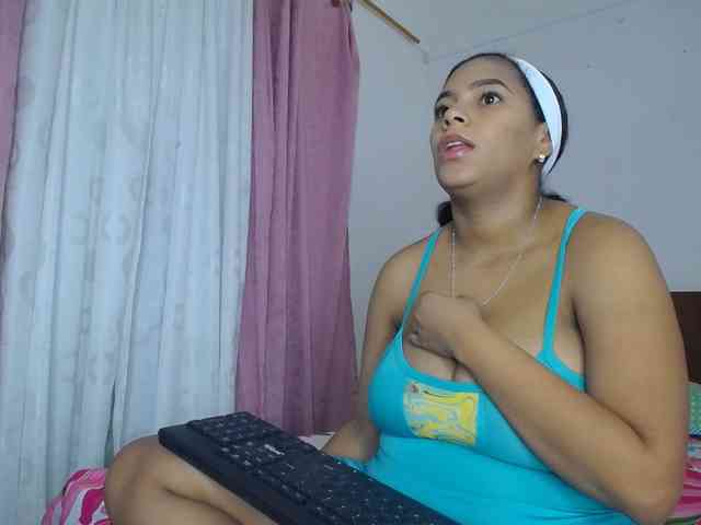 Camila-sex webcam