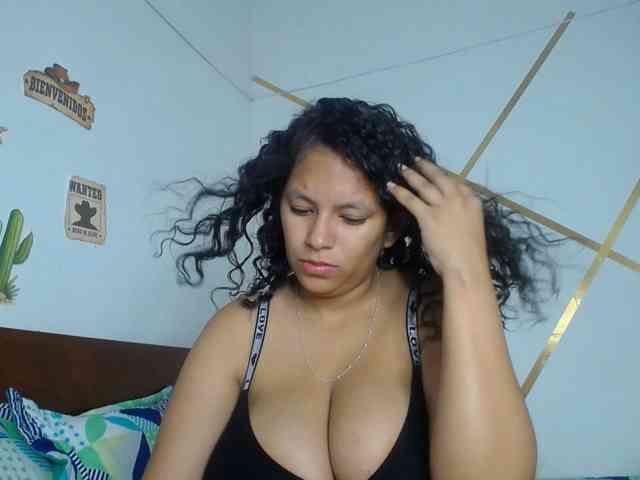 Camila-sex webcam