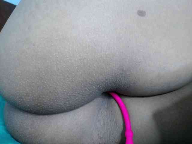Model: Camila-sex