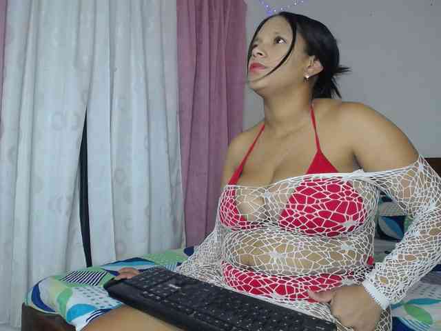Camila-sex webcam