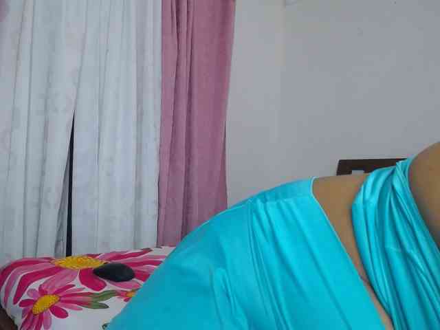 Camila-sex webcam