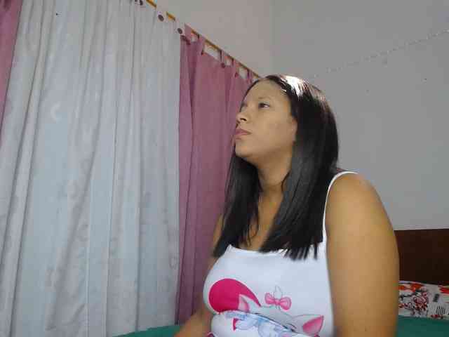 Camila-sex webcam