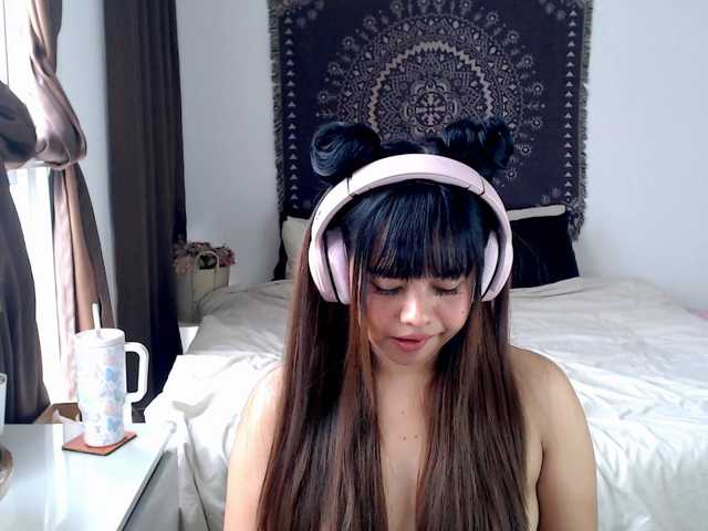 enticeyou live cam on BongaCams