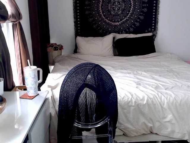 enticeyou live cam on BongaCams
