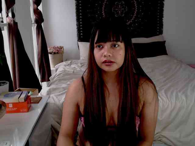 Model: MyAsianWaifu