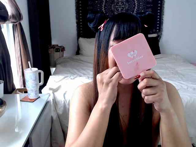 MyAsianWaifu webcam