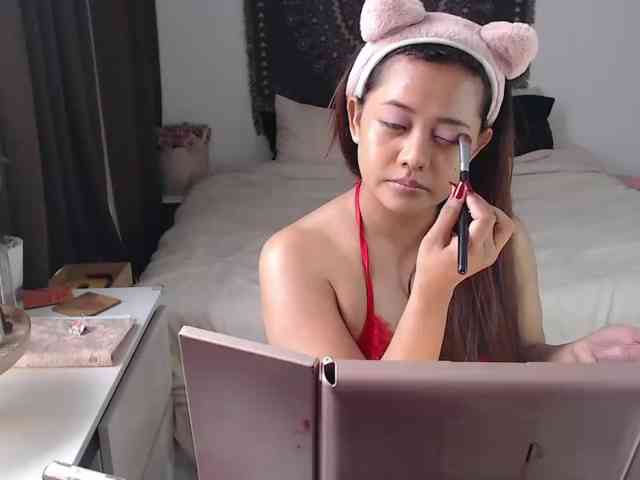 MyAsianWaifu webcam