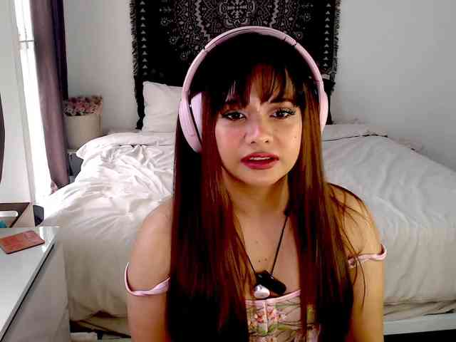 MyAsianWaifu webcam