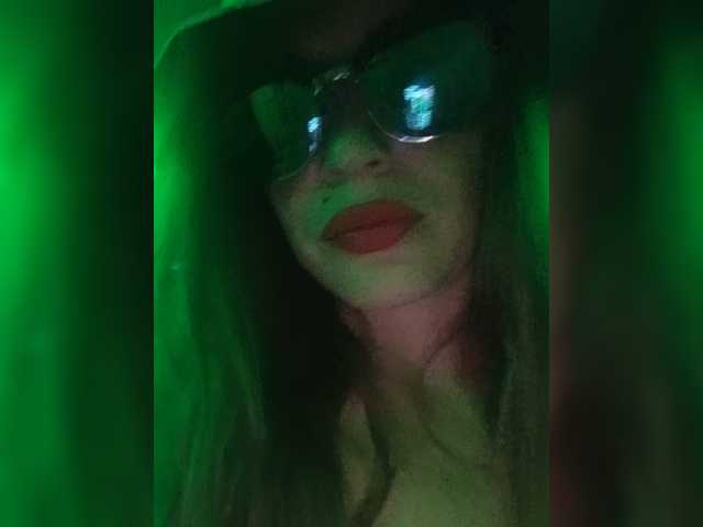 Bonnie777Clyde live cam on BongaCams