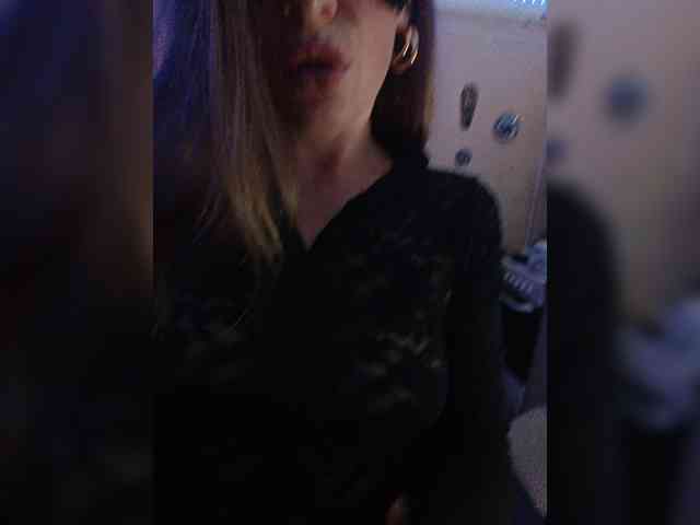 Bonnie777Clyde webcam