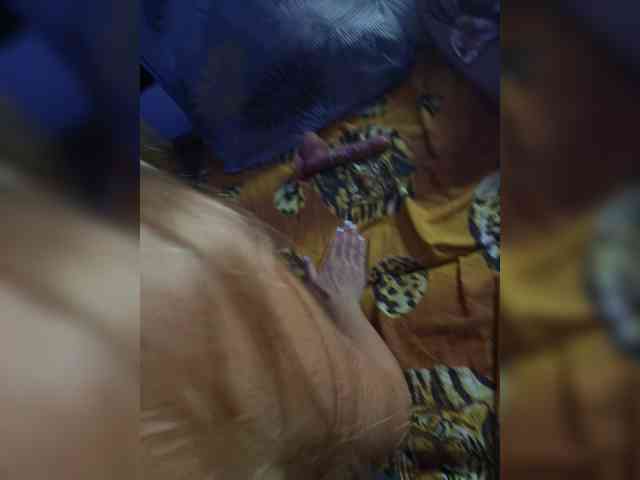 Bonnie777Clyde webcam