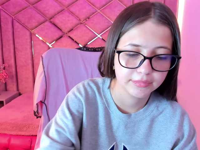 sarahsweett live cam on BongaCams