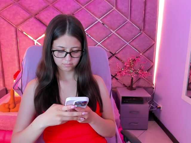 sarahsweett live cam on BongaCams