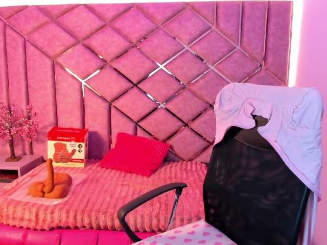 sarahsweett live cam on BongaCams