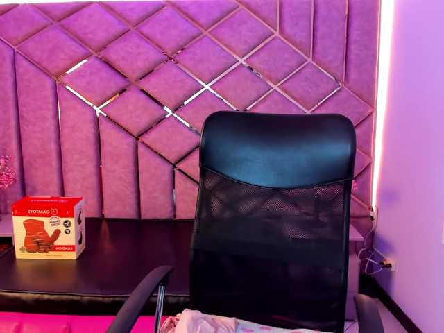 sarahsweett live cam on BongaCams