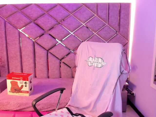 sarahsweett live cam on BongaCams