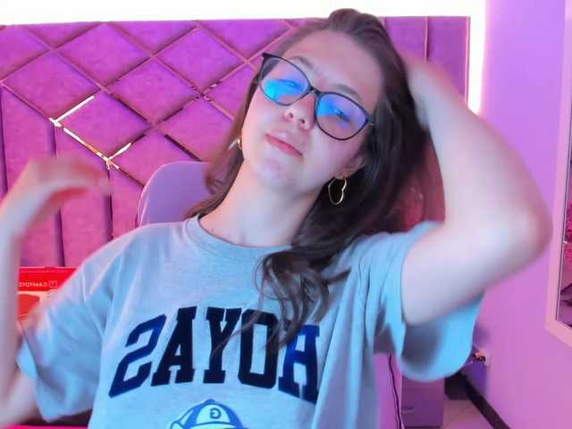 sarahsweett live cam on BongaCams