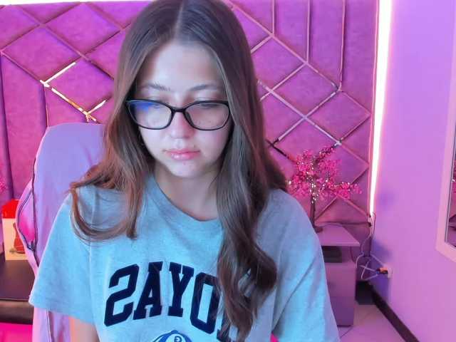 sarahsweett live cam on BongaCams