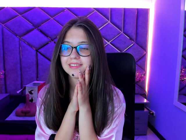 sarahsweett live cam on BongaCams