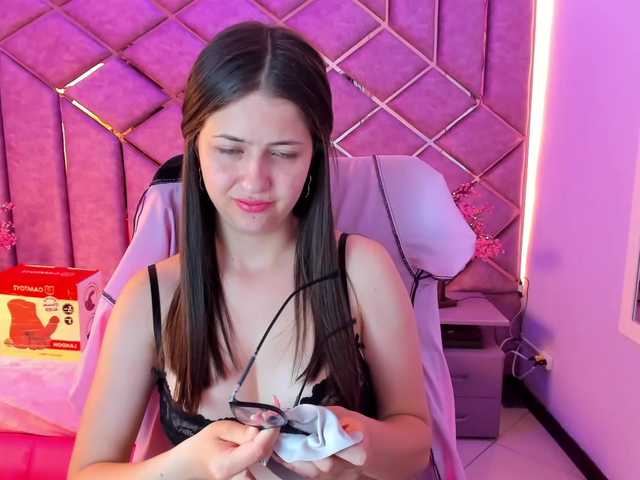 sarahsweett live cam on BongaCams