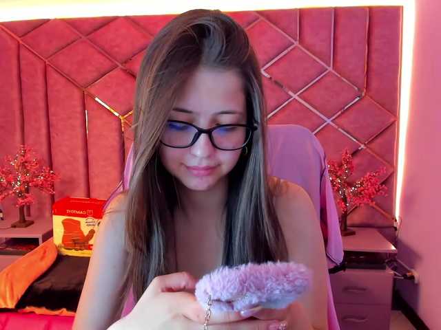 sarahsweett live cam on BongaCams