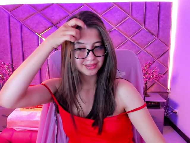 sarahsweett live cam on BongaCams
