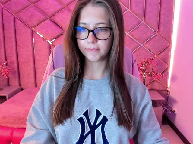 sarahsweett live cam on BongaCams