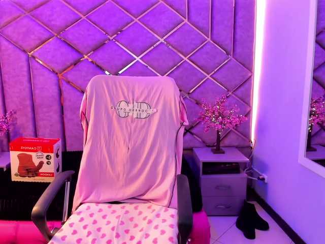 sarahsweett live cam on BongaCams