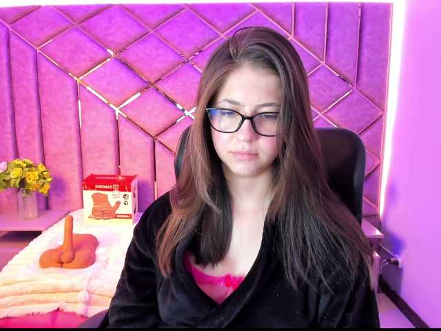 sarahsweett Live Cam on BongaCams