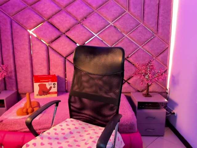 sarahsweett live cam on BongaCams