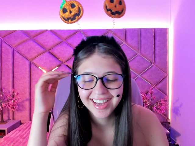 sarahsweett live cam on BongaCams
