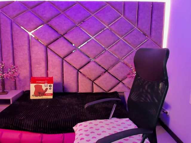 sarahsweett live cam on BongaCams