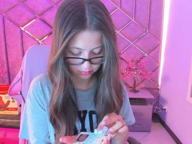 sarahsweett live cam on BongaCams