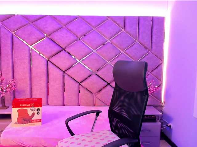 sarahsweett live cam on BongaCams
