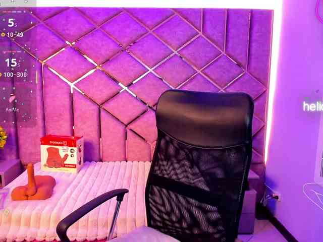 SarahSweett webcam